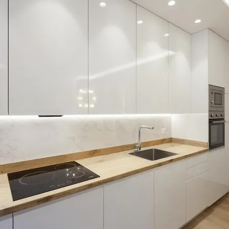 Apartment Elegant Retreat In City Center *